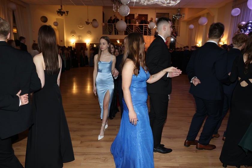 Studniówka Elektronicznych Zakładów Naukowych we Wrocławiu