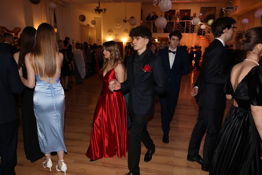 Studniówka Elektronicznych Zakładów Naukowych we Wrocławiu