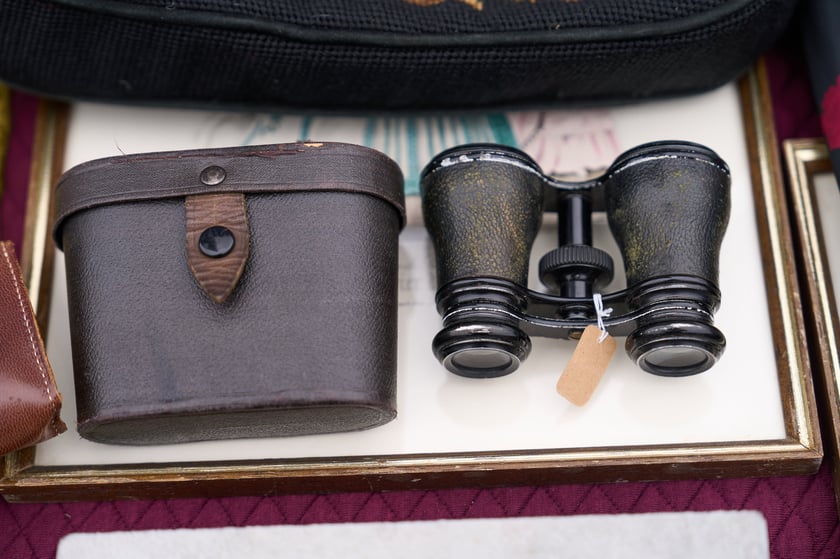 Giełda staroci pod Halą Stulecia 27.01.2024