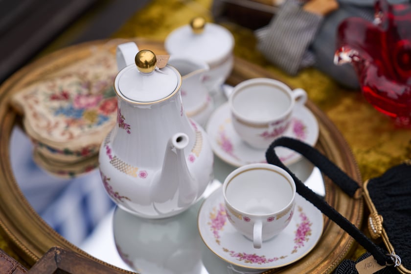 Giełda staroci pod Halą Stulecia 27.01.2024