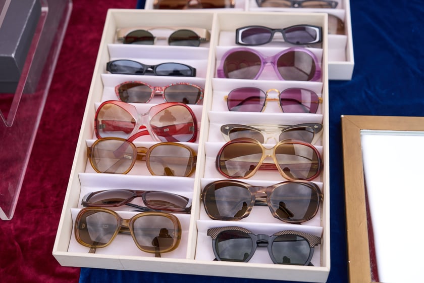 Giełda staroci pod Halą Stulecia 27.01.2024