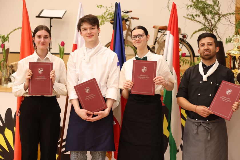 XXIV edycja Międzynarodowego Konkursu Czterech Miast: Stadthagen, Wrocławia, Tapolca, Carcassonne w zawodzie kucharz – kelner