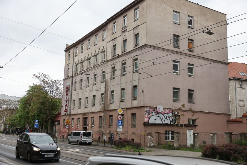 Budynki poszpitalne przy Traugutta w 2024 roku