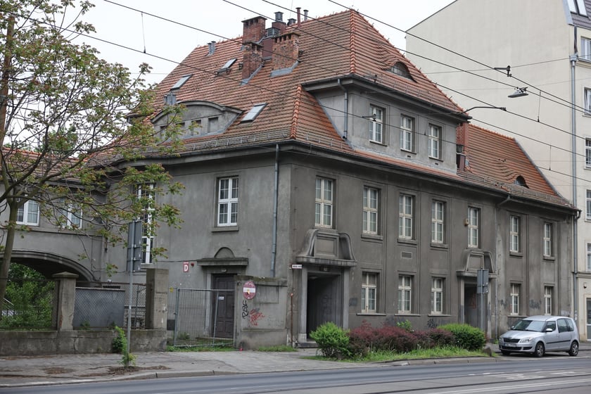 Budynki poszpitalne przy Traugutta w 2024 roku