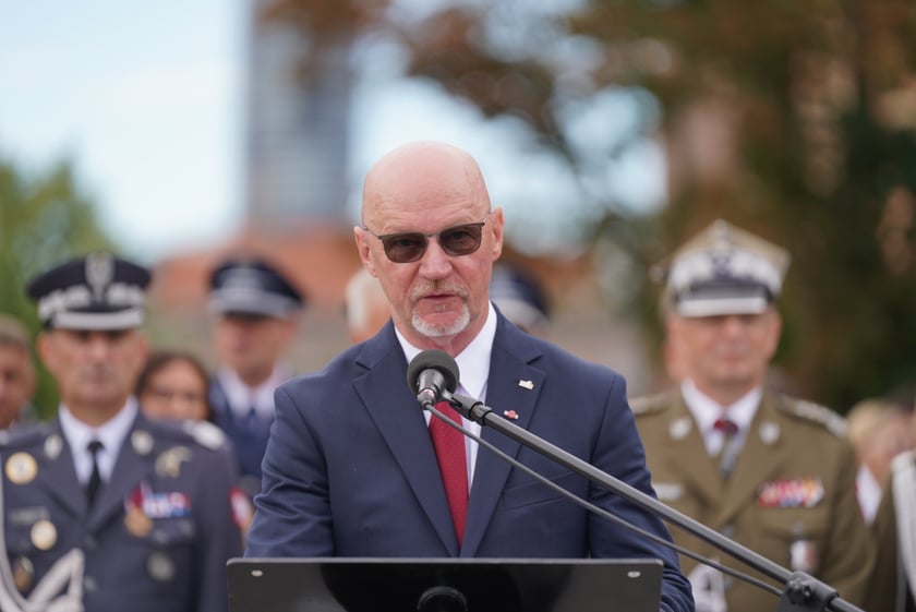 Promocja oficerska na placu Wolności we Wrocławiu