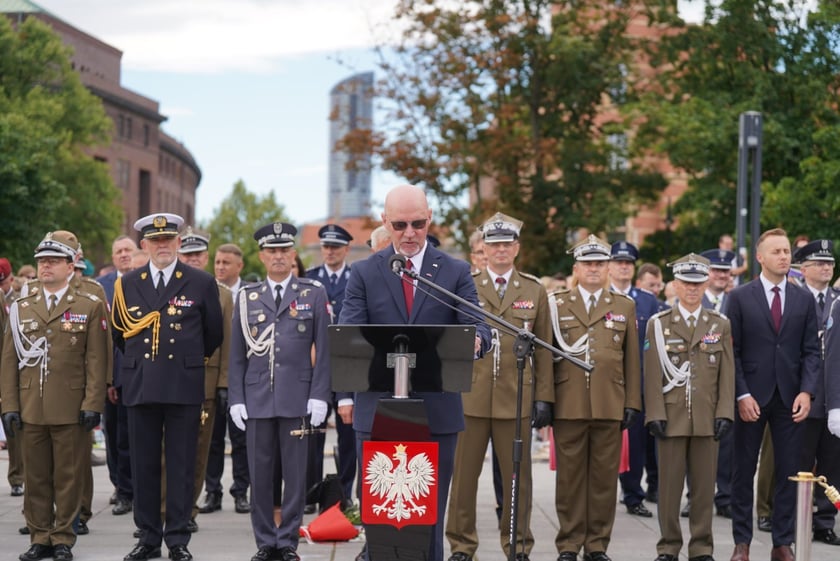Promocja oficerska na placu Wolności we Wrocławiu