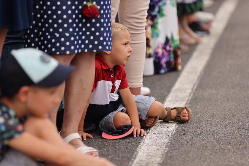 Przysięga w Akademii Wojsk Lądowych we Wrocławiu. Przysięgali uczestnicy kursu przeszkolenia kadr rezerwy: kapelani oraz psycholodzy