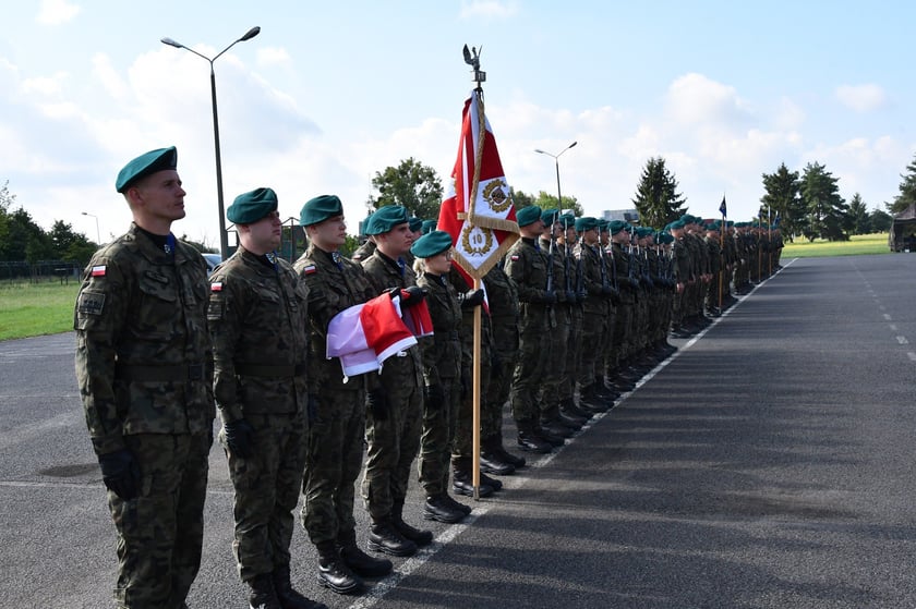 Przysięga wojskowa żołnierzy 10. Wrocławskiej Brygady Łączności