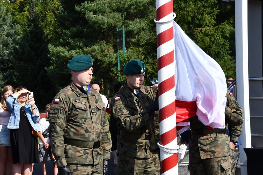 Przysięga wojskowa żołnierzy 10. Wrocławskiej Brygady Łączności