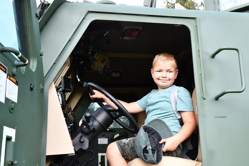 Przysięga wojskowa żołnierzy 10. Wrocławskiej Brygady Łączności