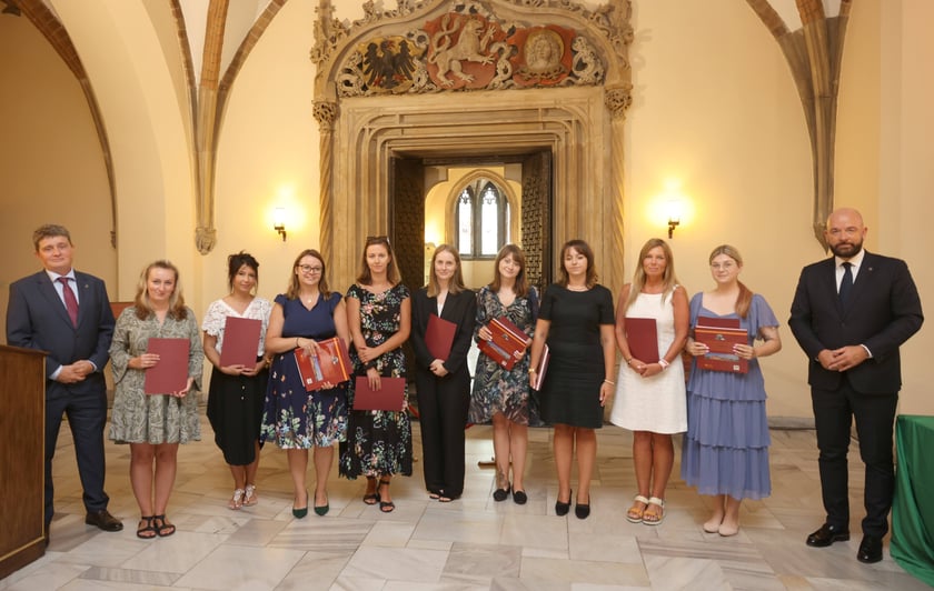 Nauczycielami mianowanymi zostało w sumie 273 nauczycielek i nauczycieli