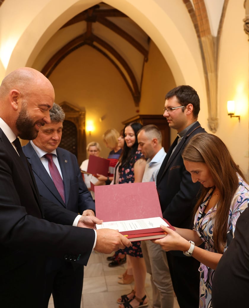 Nauczycielami mianowanymi zostało w sumie 273 nauczycielek i nauczycieli