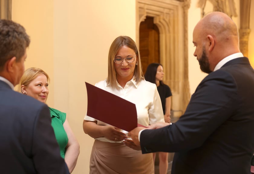 Nauczycielami mianowanymi zostało w sumie 273 nauczycielek i nauczycieli