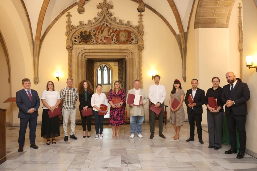 Nauczycielami mianowanymi zostało w sumie 273 nauczycielek i nauczycieli