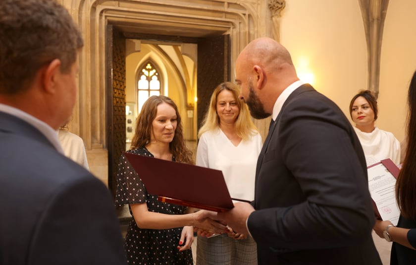 Nauczycielami mianowanymi zostało w sumie 273 nauczycielek i nauczycieli