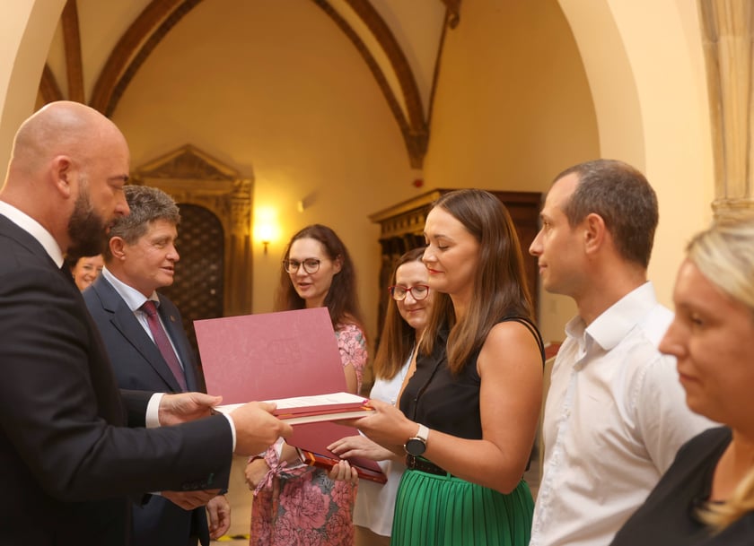 Nauczycielami mianowanymi zostało w sumie 273 nauczycielek i nauczycieli