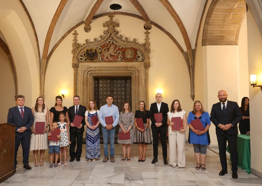 Nauczycielami mianowanymi zostało w sumie 273 nauczycielek i nauczycieli