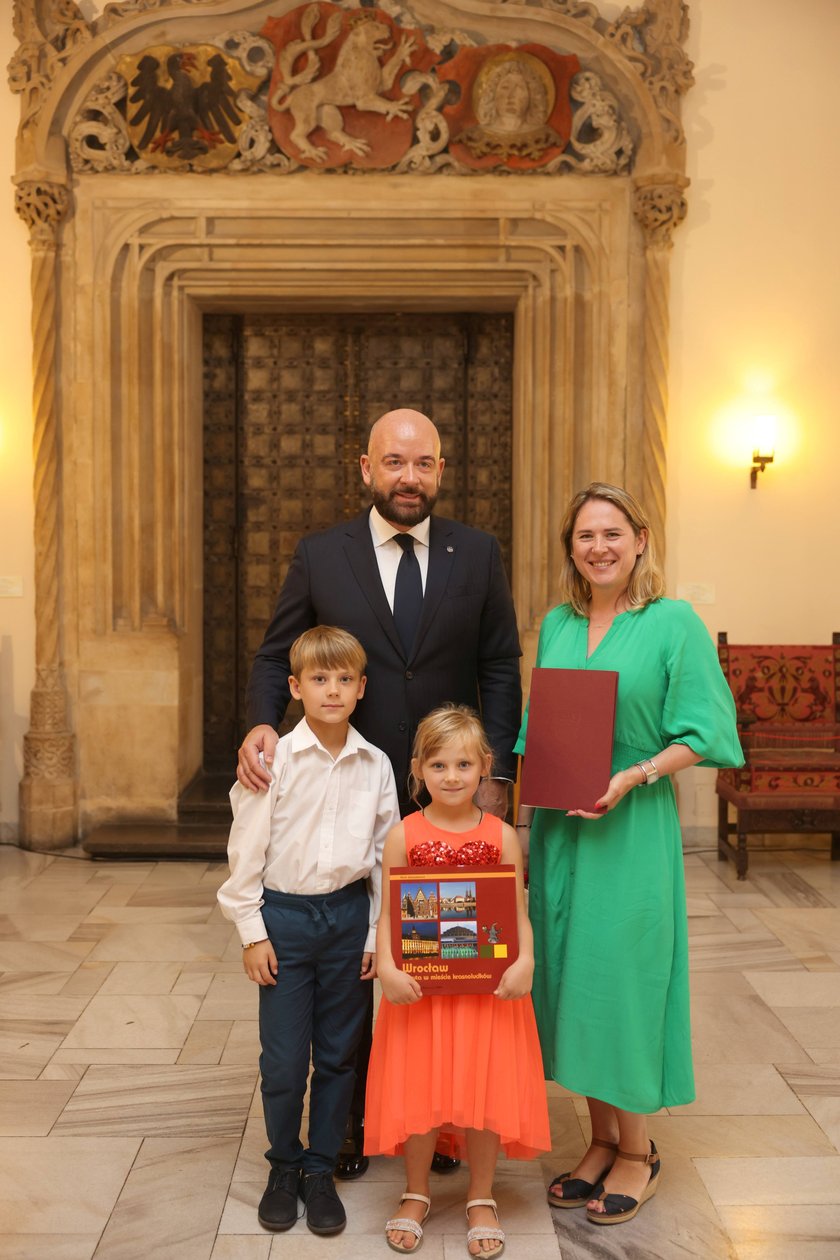 Nauczycielami mianowanymi zostało w sumie 273 nauczycielek i nauczycieli