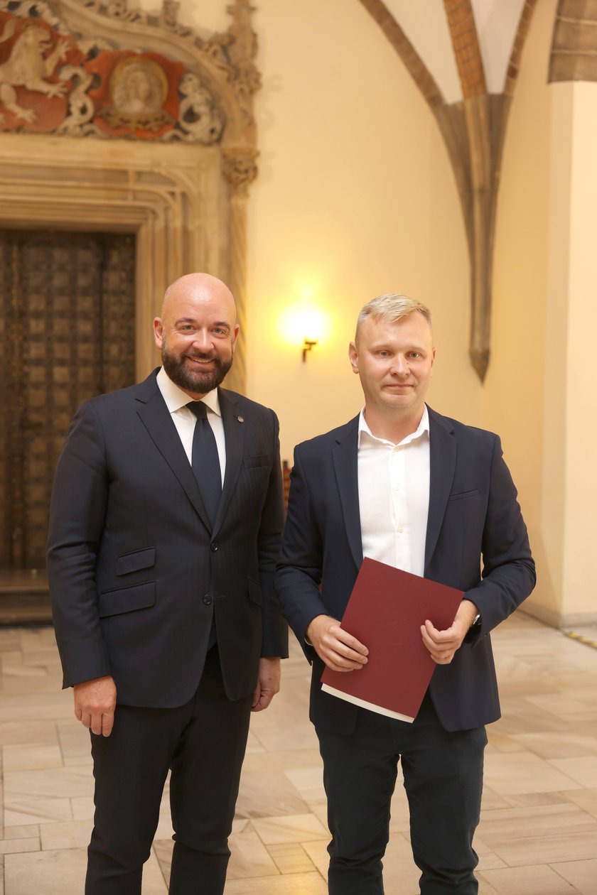 Nauczycielami mianowanymi zostało w sumie 273 nauczycielek i nauczycieli