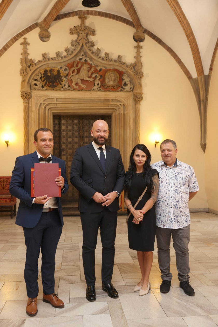 Nauczycielami mianowanymi zostało w sumie 273 nauczycielek i nauczycieli