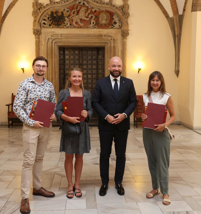 Nauczycielami mianowanymi zostało w sumie 273 nauczycielek i nauczycieli