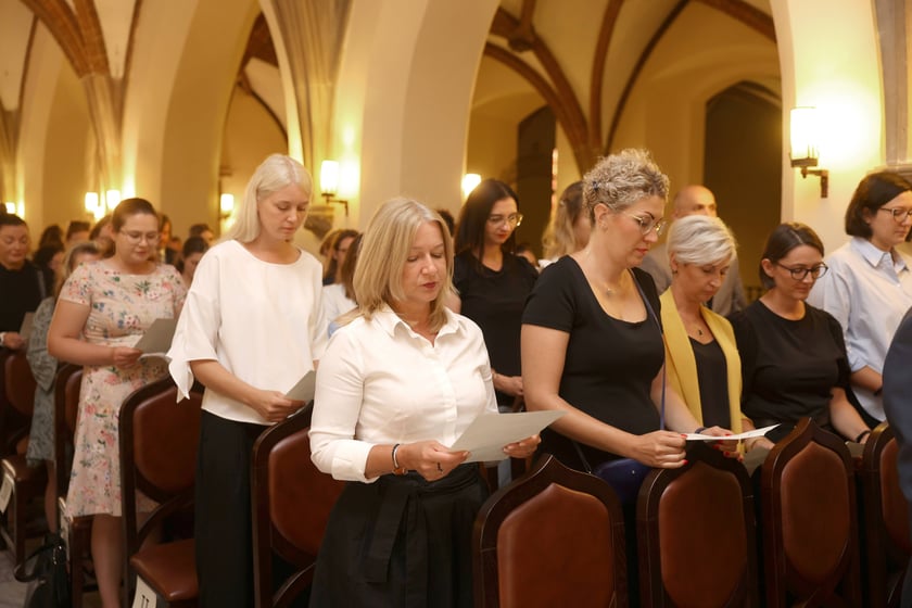 Nauczycielami mianowanymi zostało w sumie 273 nauczycielek i nauczycieli