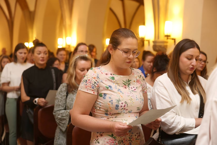 Nauczycielami mianowanymi zostało w sumie 273 nauczycielek i nauczycieli