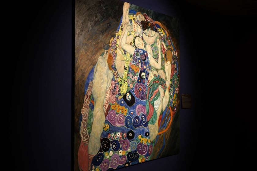 Zdjęcie z wystawy KLIMT – The Immersive Exhibition w hali IASE we Wrocławiu (do 23 lutego 2025)