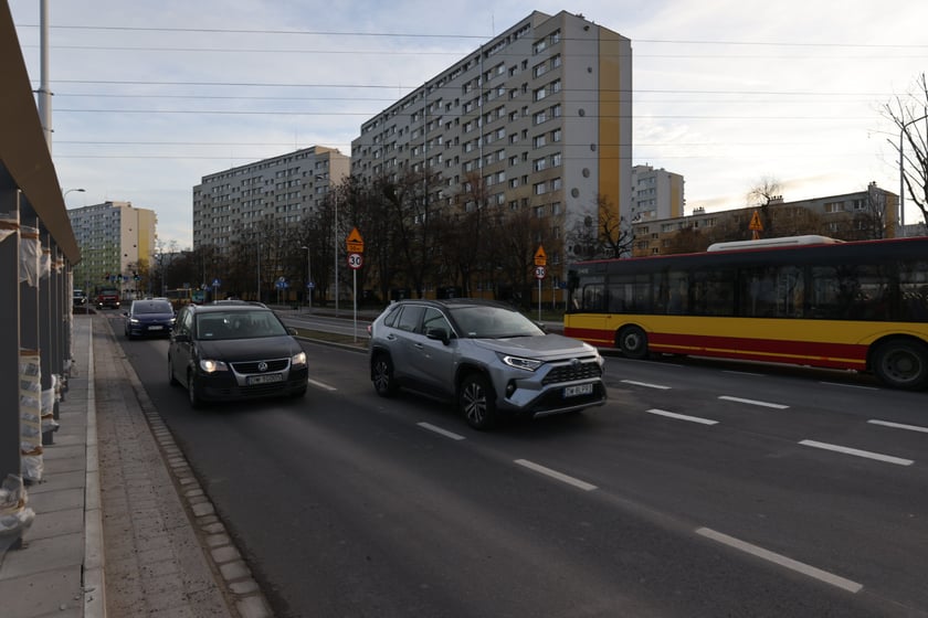 Ulica Powowicka pierwszego dnia po remoncie