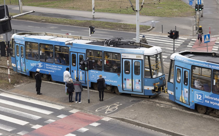 Przejście dla pieszych na placu Powstańców Warszawy