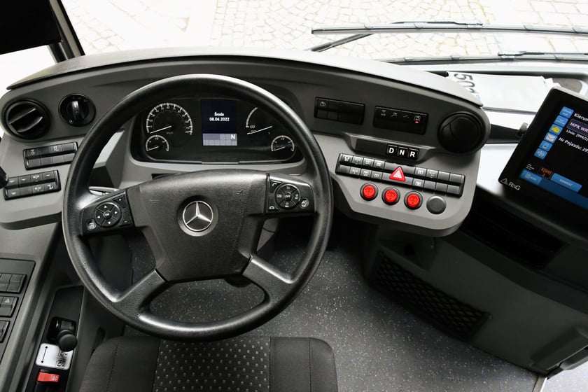 W czerwcu 2022 r. elektrycznego Mercedesa testowało wrocławskie MPK.
