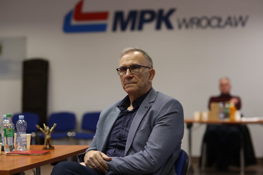 Walny zjazd delegatów NZSS Solidarność MPK Wrocław w zajezdni przy ul. Obornickiej