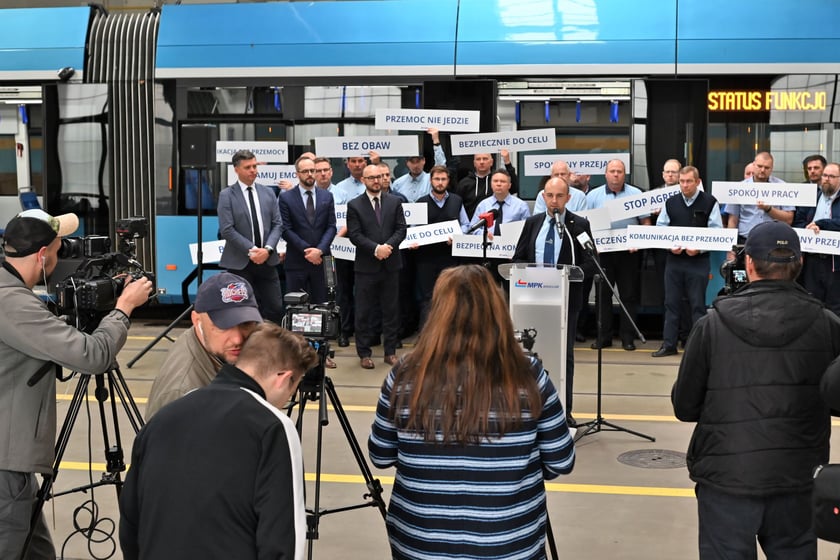 Motorniczy MPK Wrocław&nbsp;Krzysztof Piaskowski.