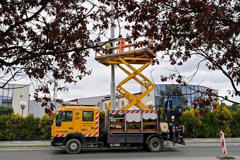 Przybywa nie tylko torów, ale także trakcji tramwajowej.