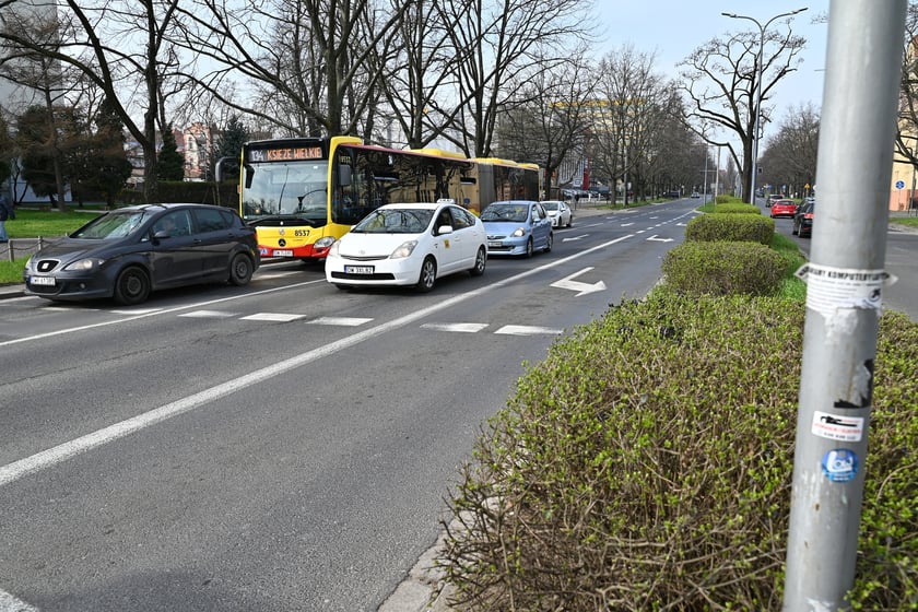 Tegoroczny program szybkiej wymiany nawierzchni rozpocznie się od ulicy Ślężnej i Kamiennej.