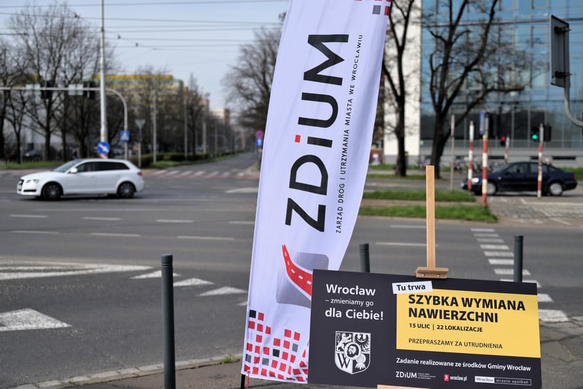 Tegoroczny program szybkiej wymiany nawierzchni rozpocznie się od ulicy Ślężnej i Kamiennej.