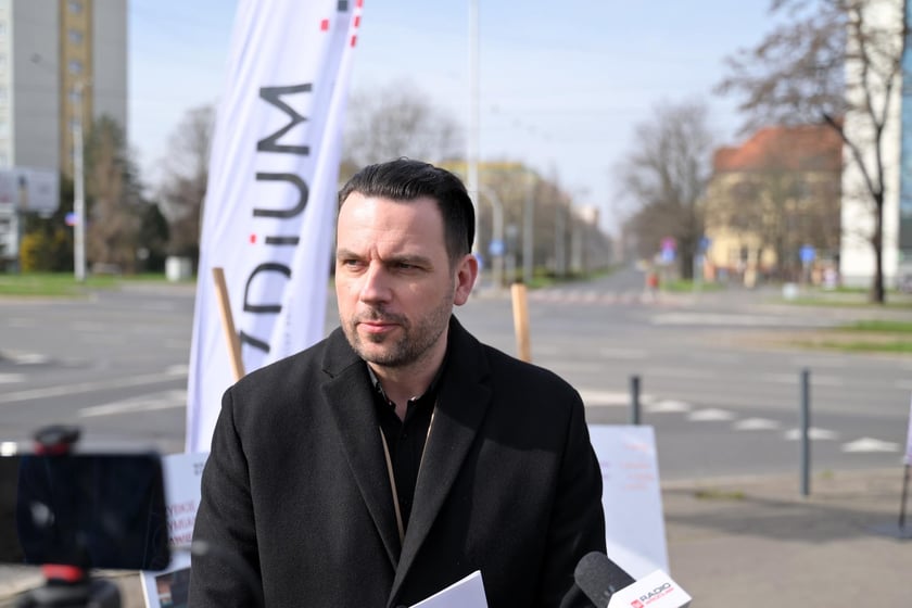 - Od poniedziałku rozpoczynamy frezowanie - zapwiada Tomasz Staruchowicz, dyrektor Zarządu Dr&oacute;g i Utrzymania Miasta.