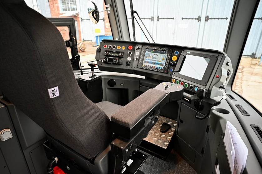 Wnętrze Pesy Twist 146N o numerze 3401 - pierwszego tego typu tramwaju w MPK Wrocław.
