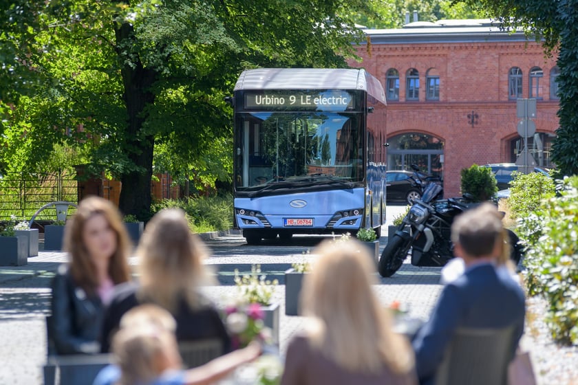 Tak prezentuje się Solaris Urbino 9 LE electric.