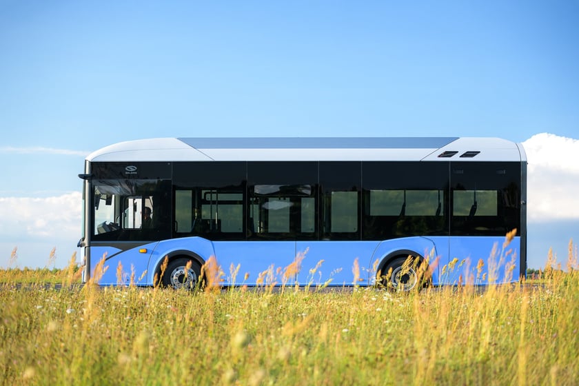 Tak prezentuje się Solaris Urbino 9 LE electric.