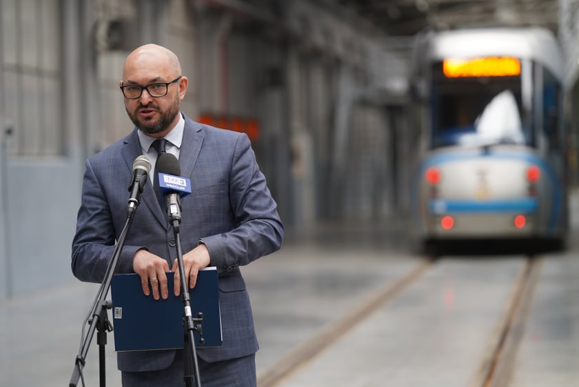 Prezes MPK Witold Woźny zapowiada remont dwukierunkowych tramwajów Skoda 19T.