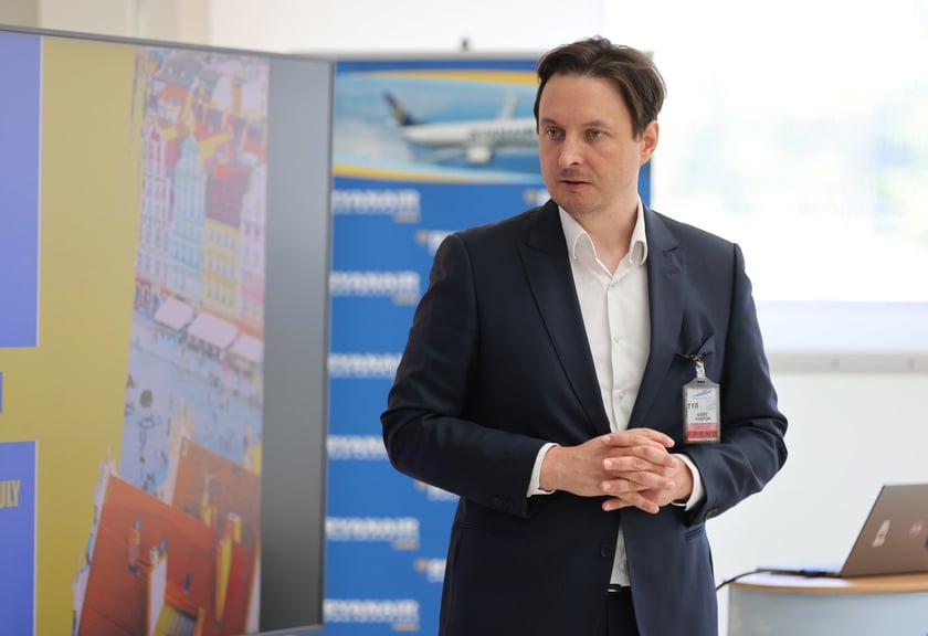 Ryanair otworzył drugi hangar do serwisowania samolotów