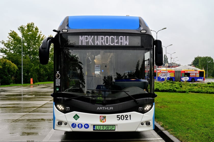 Autobus wodorowy marki Arthur na testach w MPK Wrocław