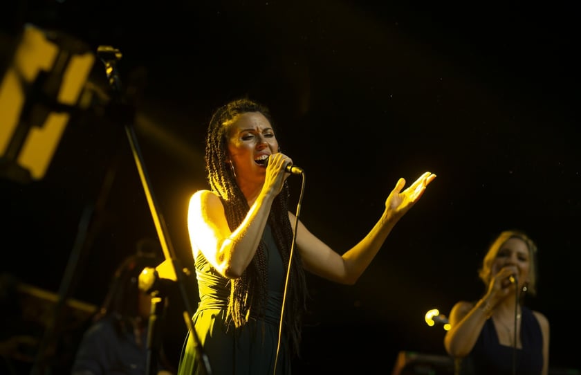 Koncert w rocznice powodzi Wrocław 22 sierpnia, MESAJAH feat, Grubson, Jagoda Kret, Sound?n?Grace, Miodu (Jamal), Gutek (Indios Bravos), I Grades, Kasia Kowalska.