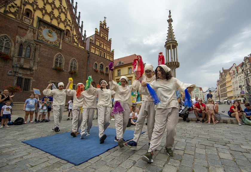 Lelefant Wrocław Rynek parada 2022