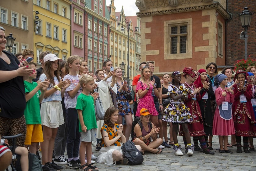 Lelefant Wrocław Rynek parada 2022