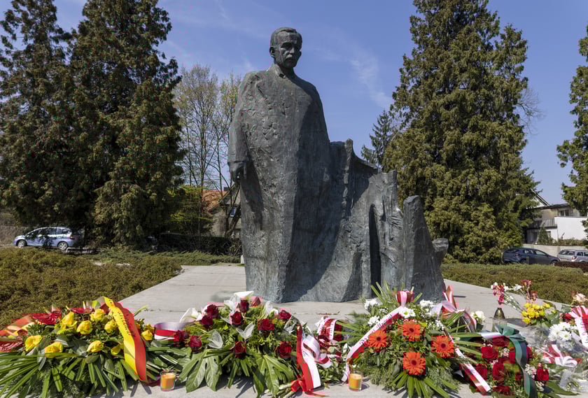 Pomnik Wojciecha Korfantego we Wrocławiu