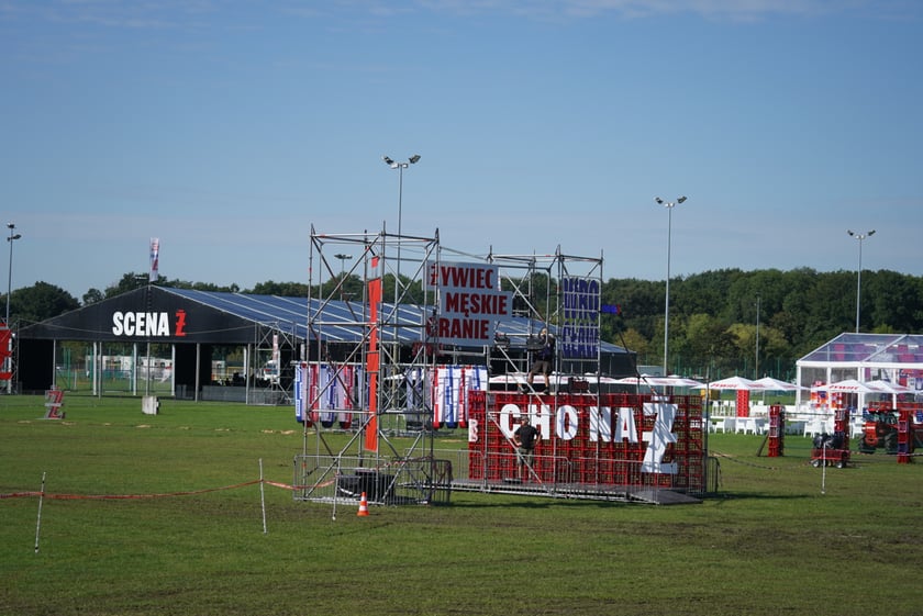 Przygotowania do Męskiego Grania na Polach Marsowych