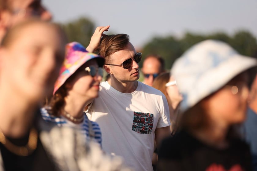 Gorąca zabawa na Santander Letnie Brzmienia 2023. Tłumy na Partynicach.