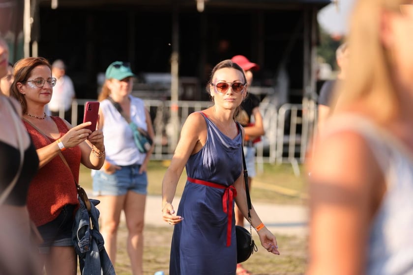 Gorąca zabawa na Santander Letnie Brzmienia 2023. Tłumy na Partynicach.